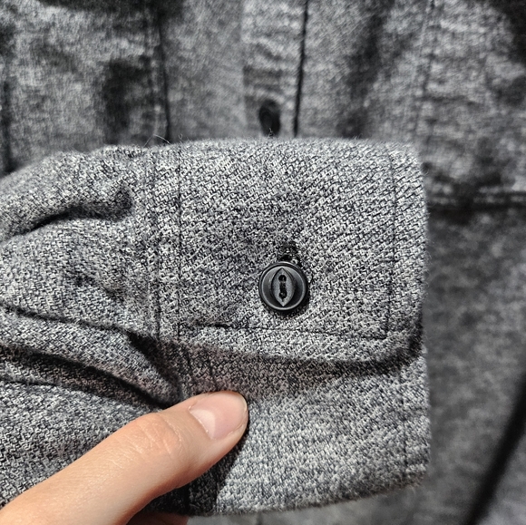 Sun + Stone Men's Grindle Regular-Fit Button-Down Flannel Shirt Size XXL - Picture 4 of 5